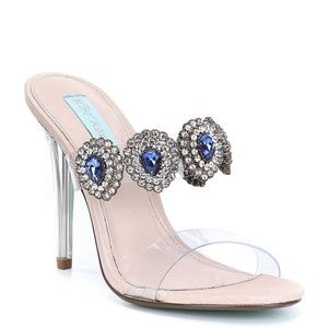 Blue by Betsey Johnson Heeled Sandal-Owen | Size: 8.5